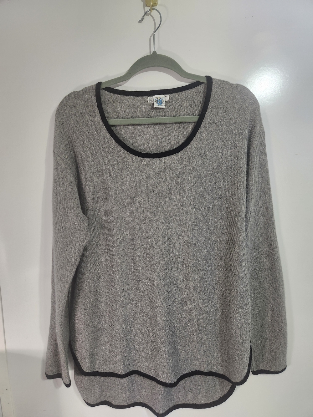 Portolano Cashmere/Wool Blend Sweater, Size Large